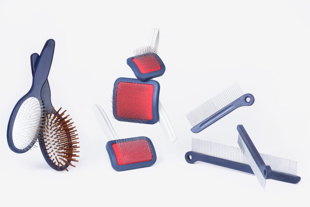 We are specialized in manufacturing and supplying professional pet grooming tools in the USA. White & Private label solutions
