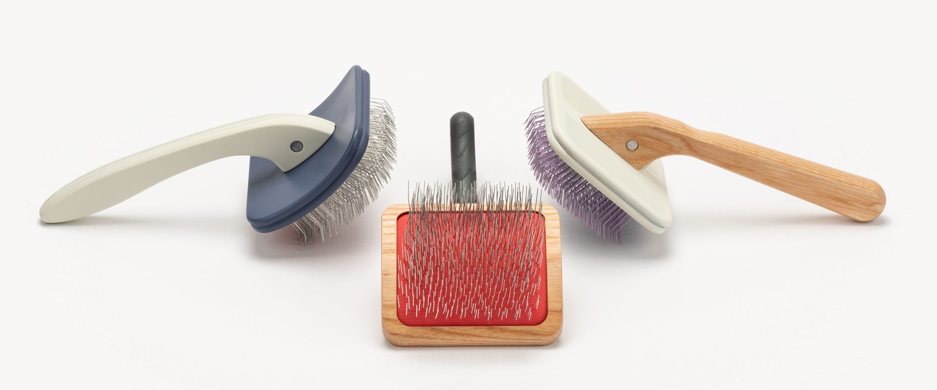 Minelli Pets is an American company specialized in Ready-to-Brand grooming tools. Learn about our history and discover our product lines.